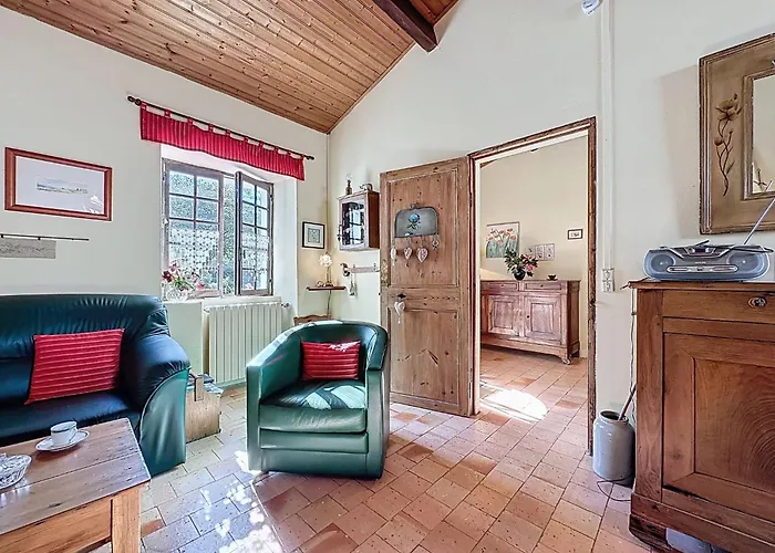 בית נופש L'agapanthe By Interhome *